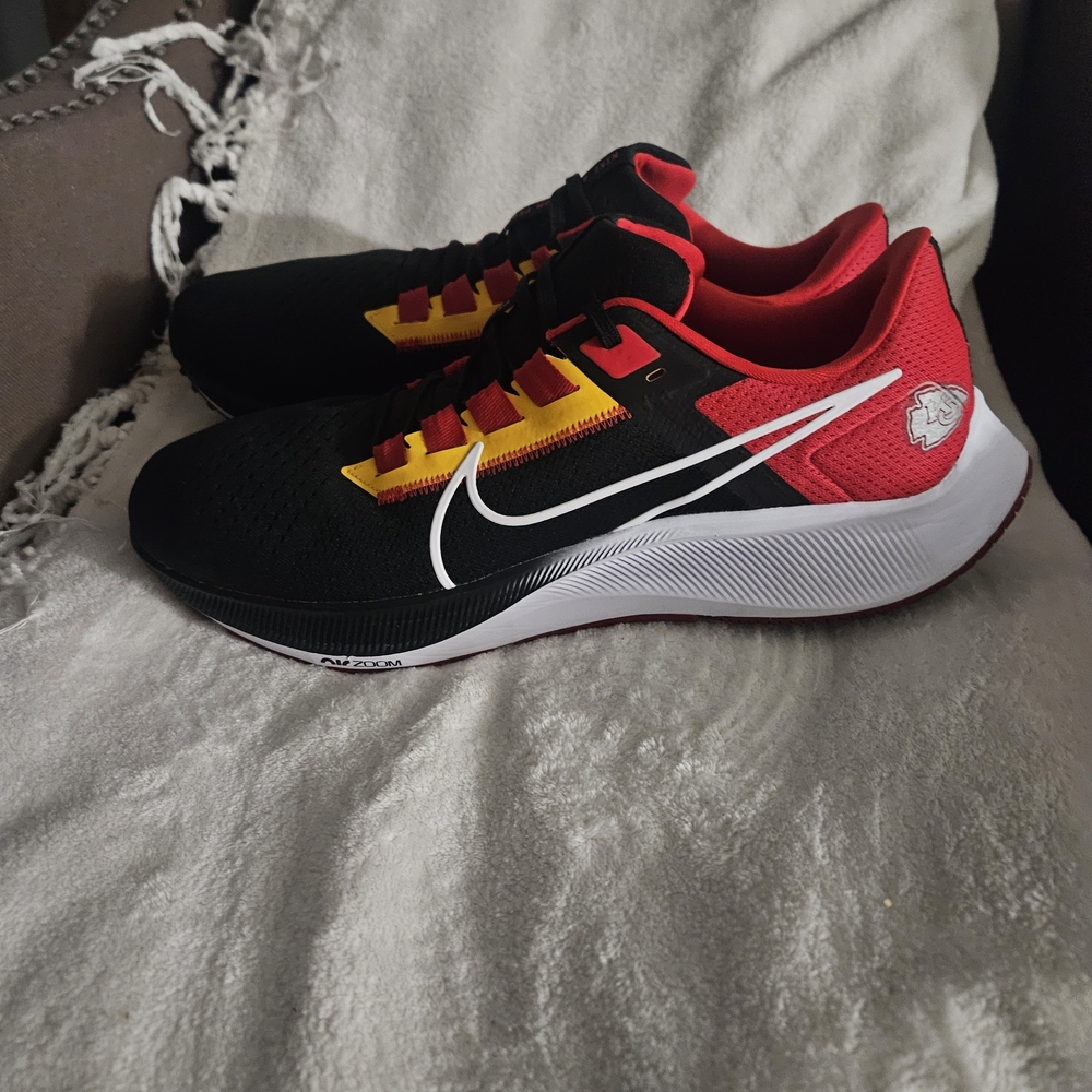 Men's Nike Air Zoom Pegasus 38 running shoes Kansas City Chiefs 
